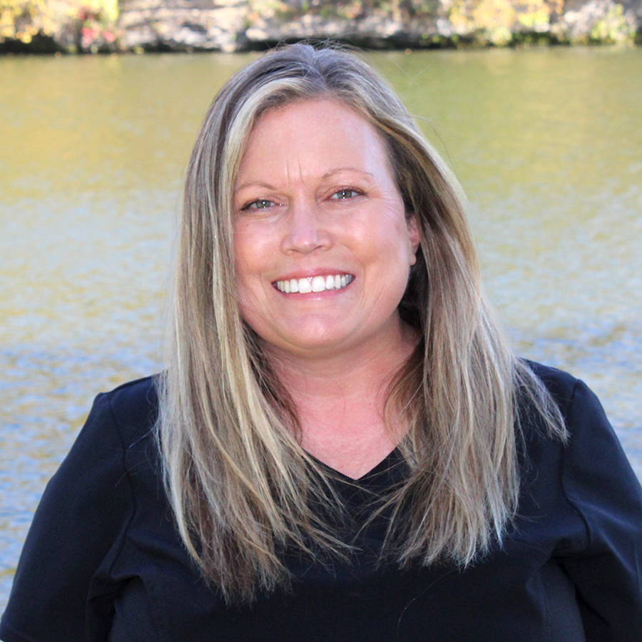 Farah-Registered-Dental-Assistant